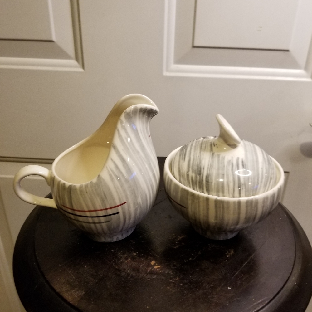 MID-CENTURY Modern Creamer & Sugar Bowl